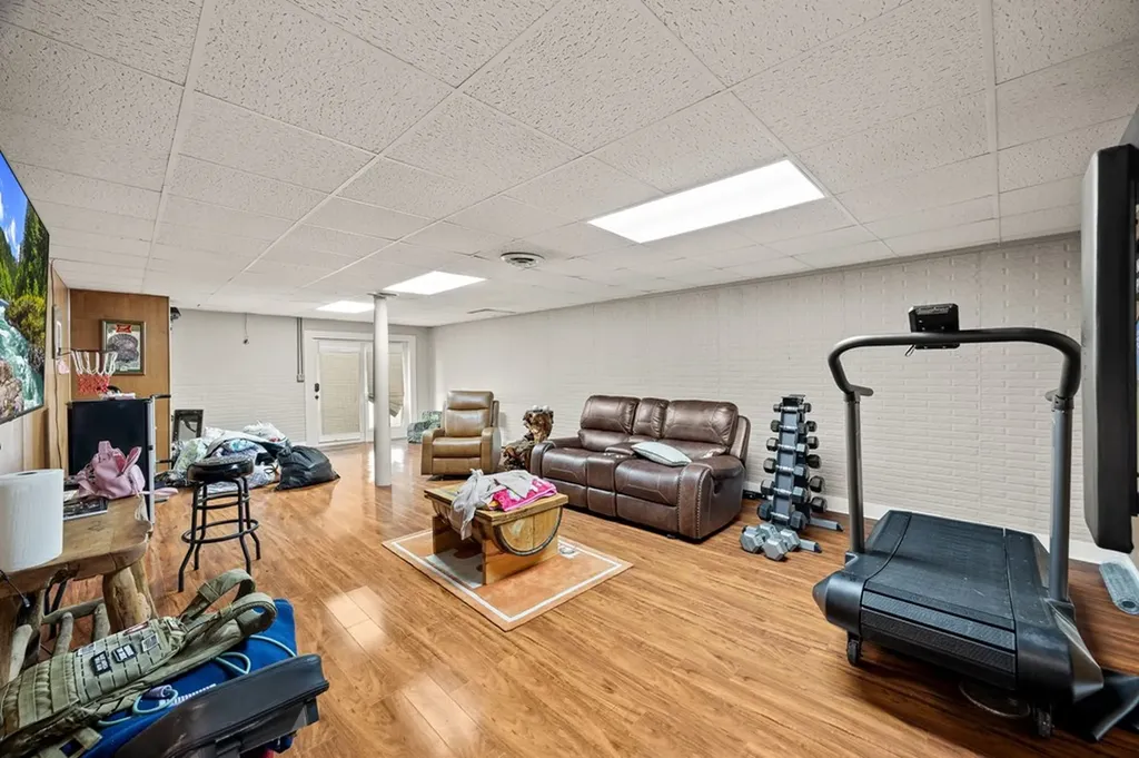 721 Valley Drive Livingston TN 38570