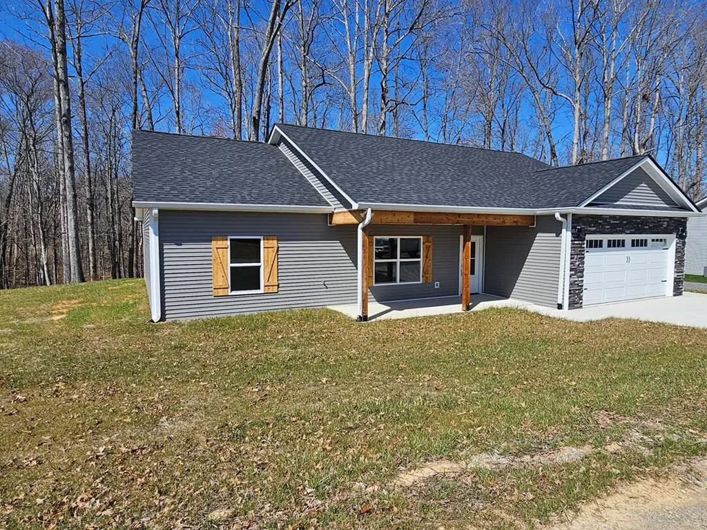 123 Lee Court Gainesboro TN 38562