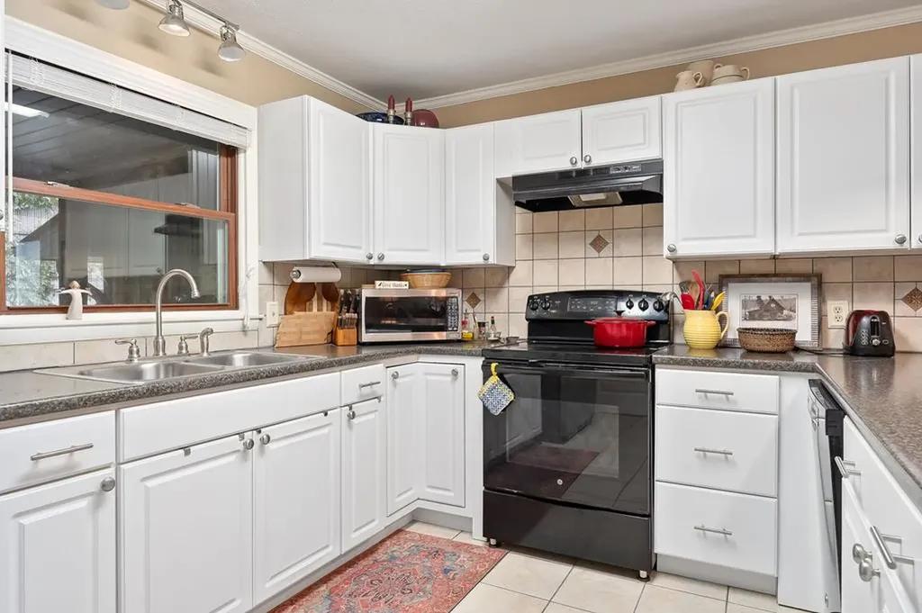 1940 Karen Circle Cookeville TN 38506