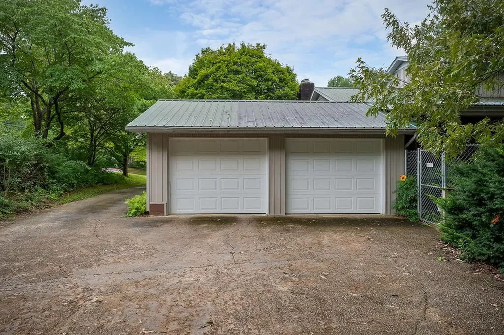 1940 Karen Circle Cookeville TN 38506