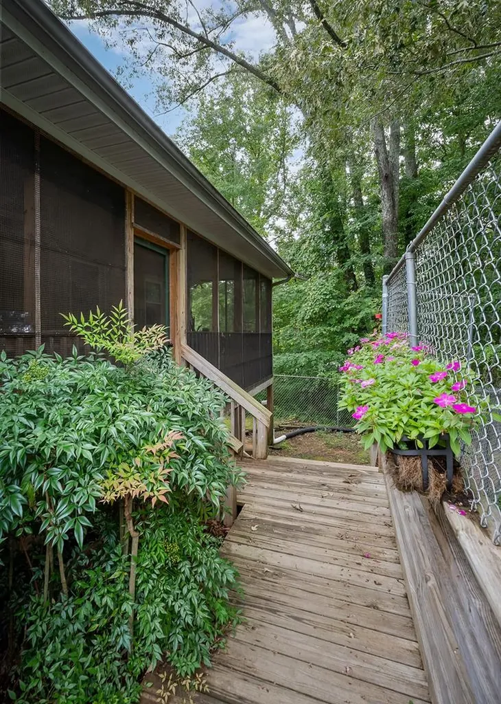 1940 Karen Circle Cookeville TN 38506