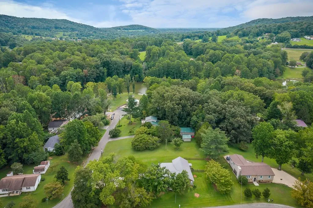 1940 Karen Circle Cookeville TN 38506