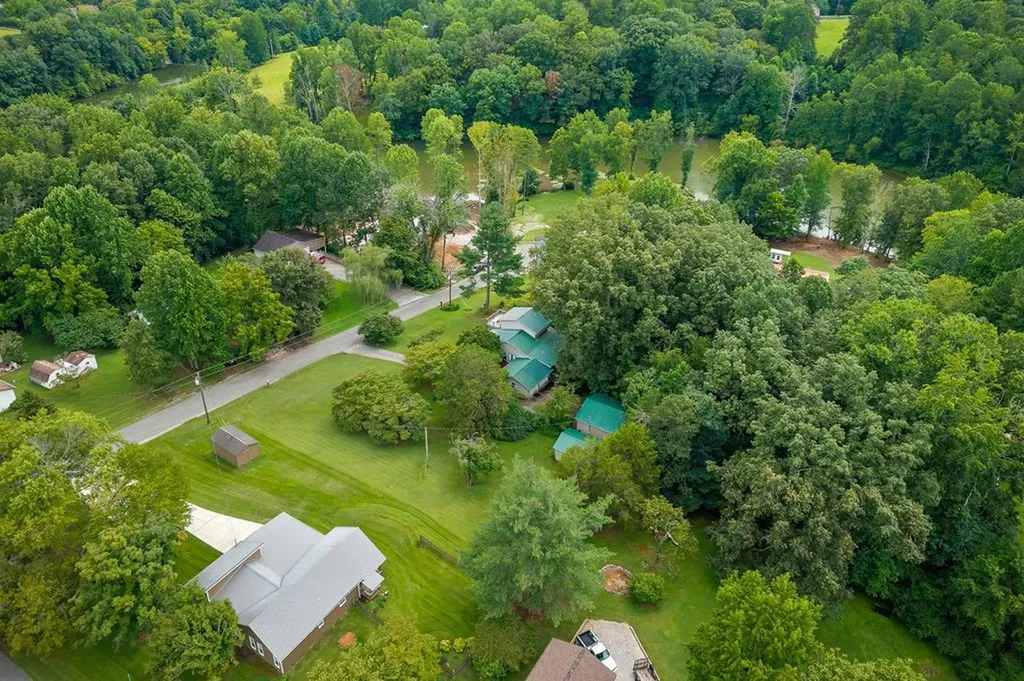 1940 Karen Circle Cookeville TN 38506