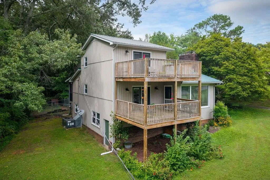 1940 Karen Circle Cookeville TN 38506