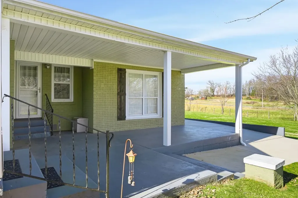 143 Double Springs Road Cookeville TN 38501