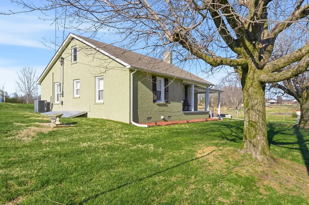 143 Double Springs Road Cookeville TN 38501