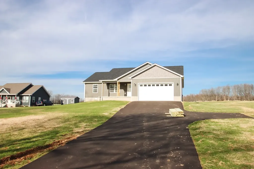 1092 Frank Anderson Road Sparta TN 38583