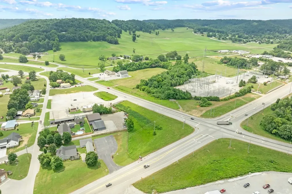 202 W 7th Street Livingston TN 38570