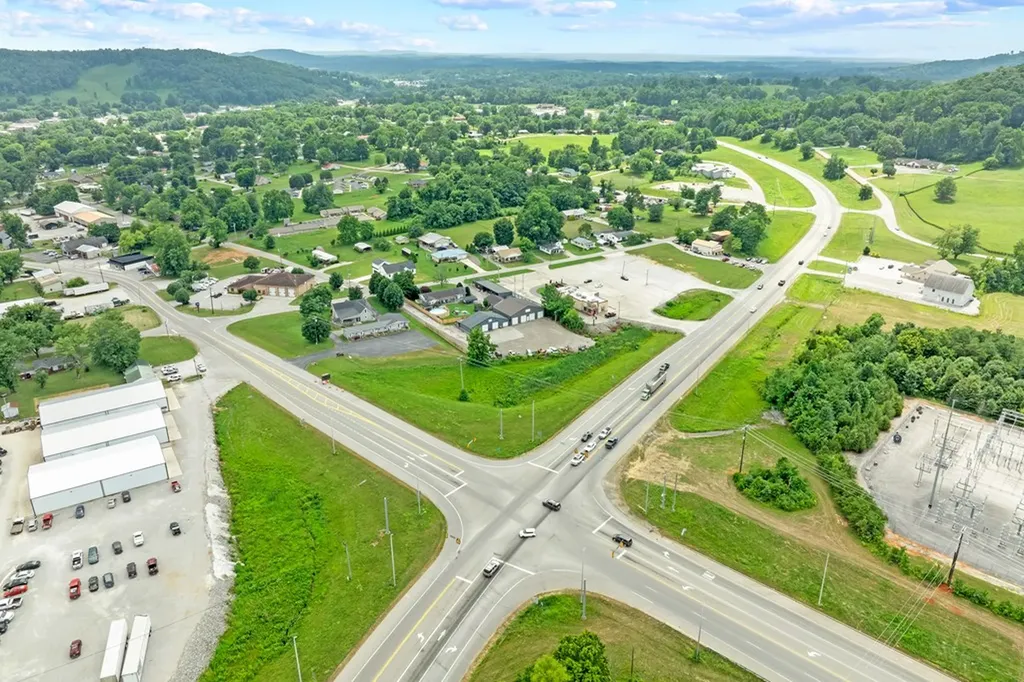 202 W 7th Street Livingston TN 38570