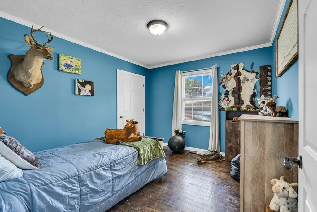 887 Ray Cemetery Road Sparta TN 38583