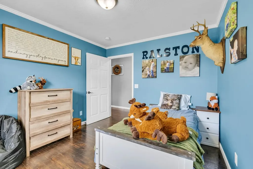 887 Ray Cemetery Road Sparta TN 38583