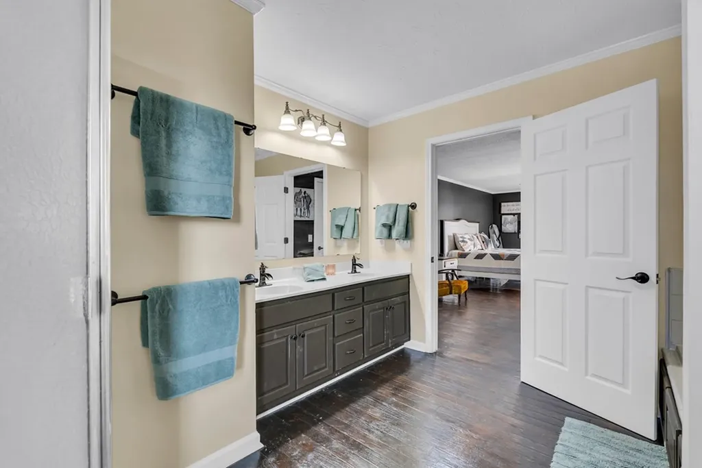 887 Ray Cemetery Road Sparta TN 38583