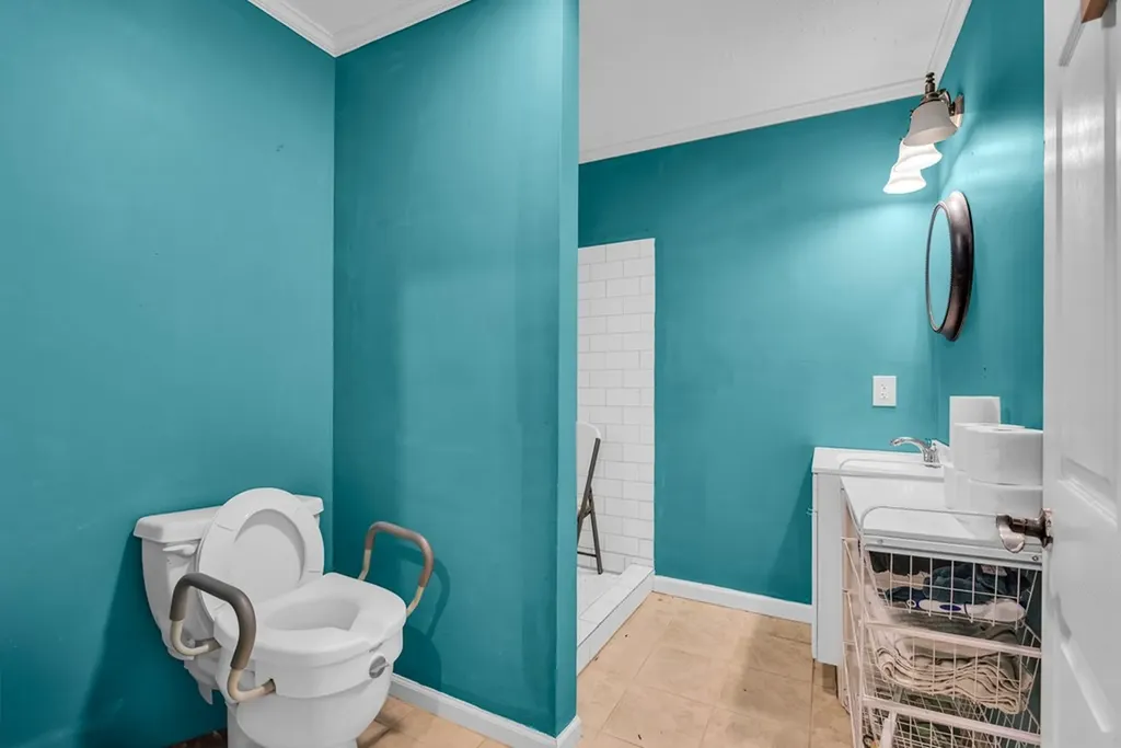 887 Ray Cemetery Road Sparta TN 38583