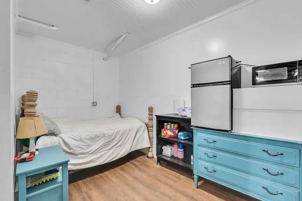 887 Ray Cemetery Road Sparta TN 38583