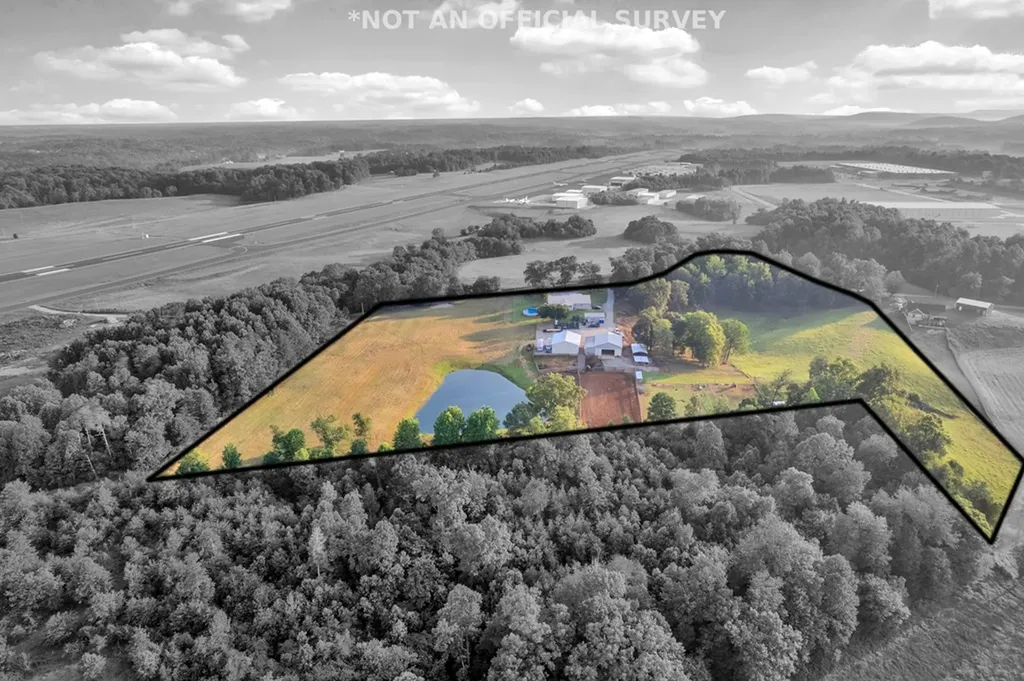 887 Ray Cemetery Road Sparta TN 38583