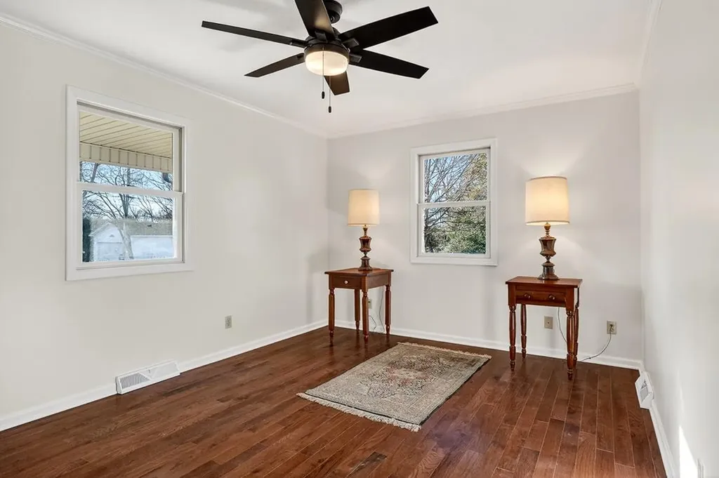 503 505 S 503 S Pine Street Monterey TN 38574