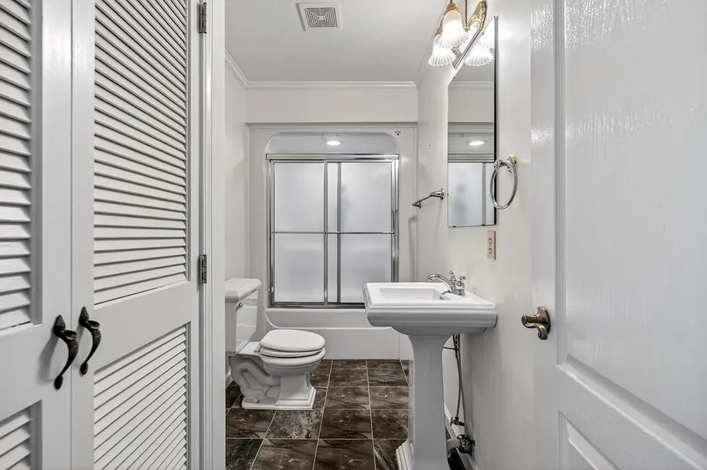 503 505 S 503 S Pine Street Monterey TN 38574