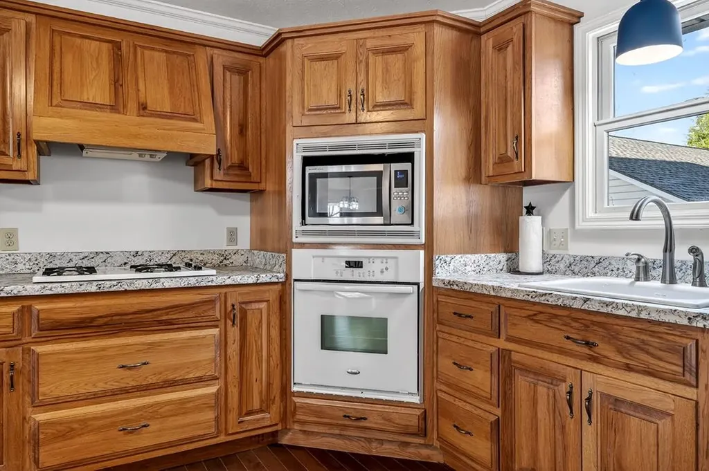 503 505 S 503 S Pine Street Monterey TN 38574