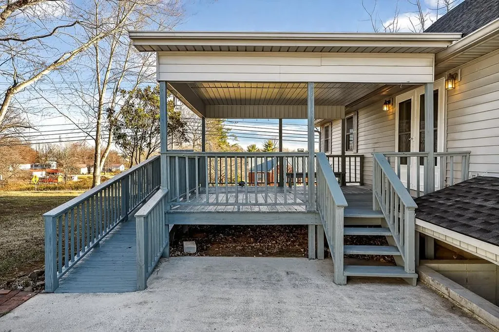 503 505 S 503 S Pine Street Monterey TN 38574