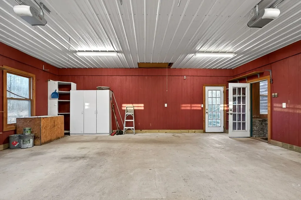 1011 Low Gap Road Sparta TN 38583