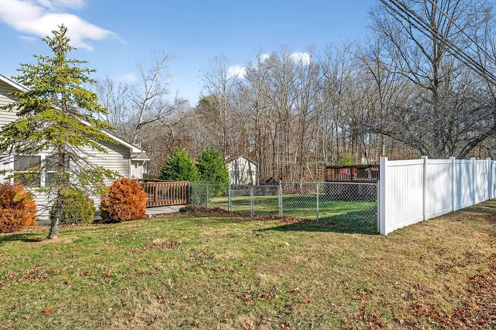 477 Lincolnshire Drive Crossville TN 38555