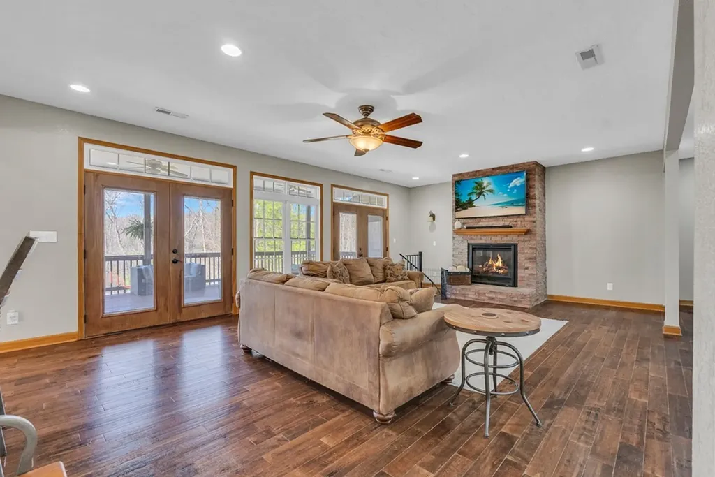 700 Falls Road Monterey TN 38574