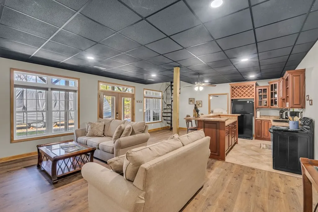 700 Falls Road Monterey TN 38574