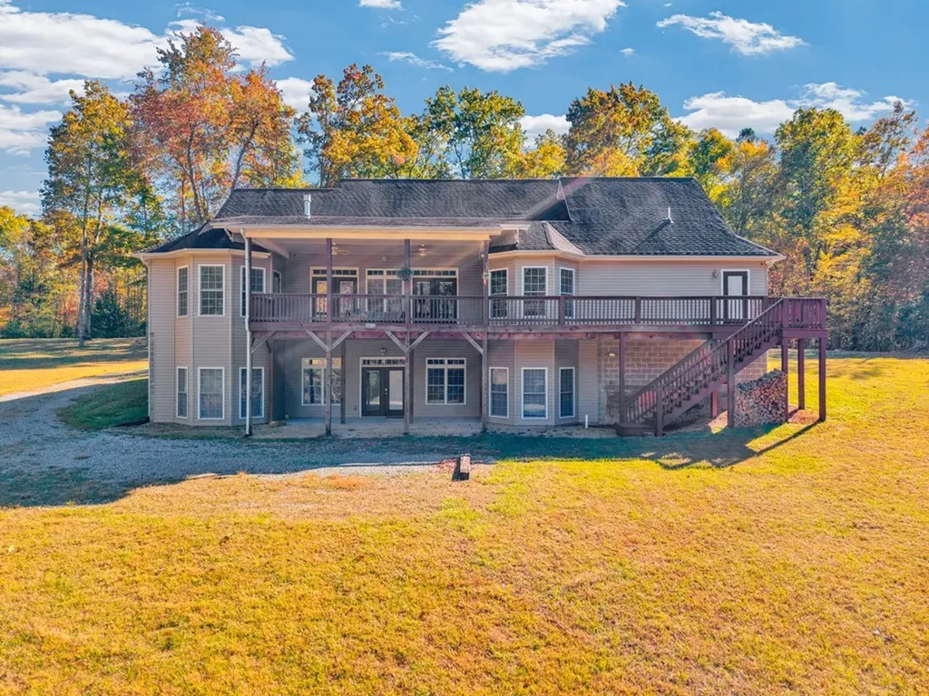 700 Falls Road Monterey TN 38574