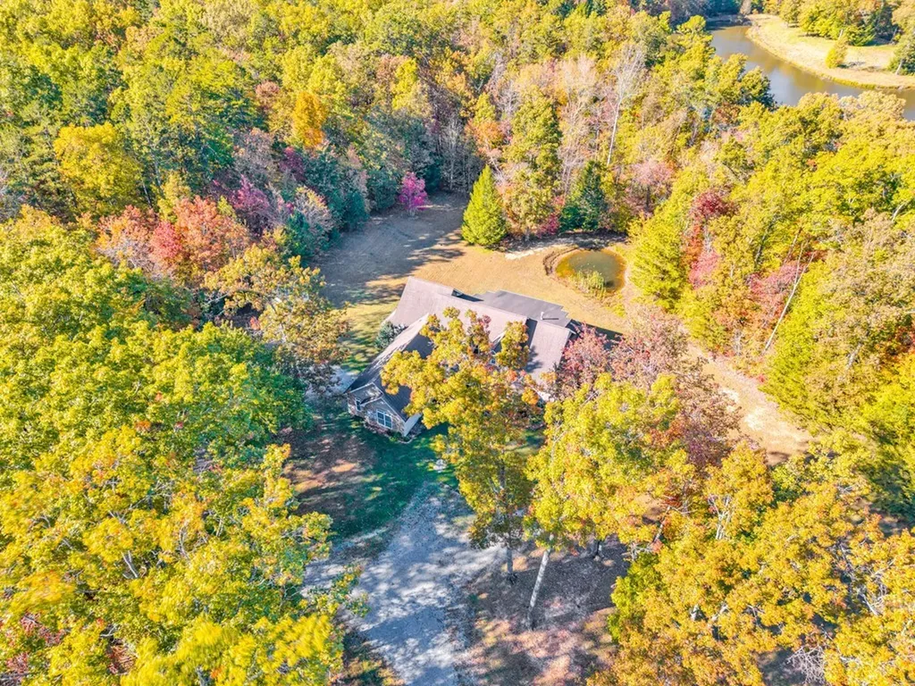 700 Falls Road Monterey TN 38574