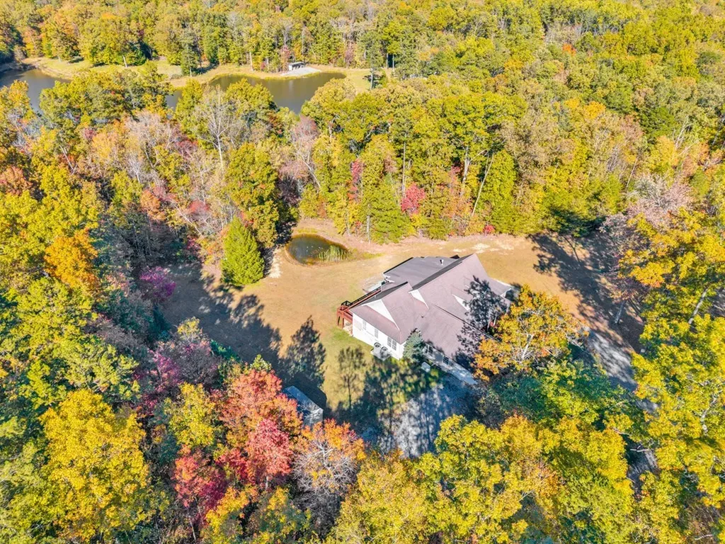 700 Falls Road Monterey TN 38574