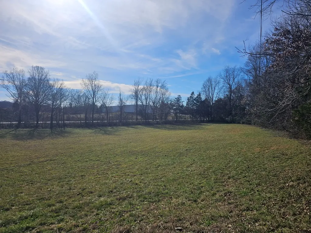 8.82 Ac Salem Road Cookeville TN 38501