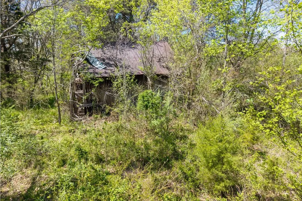 2323 College Street Spencer TN 38585