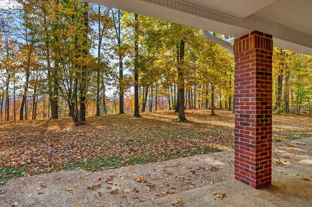 6211 Rocky Point Road Cookeville TN 38506