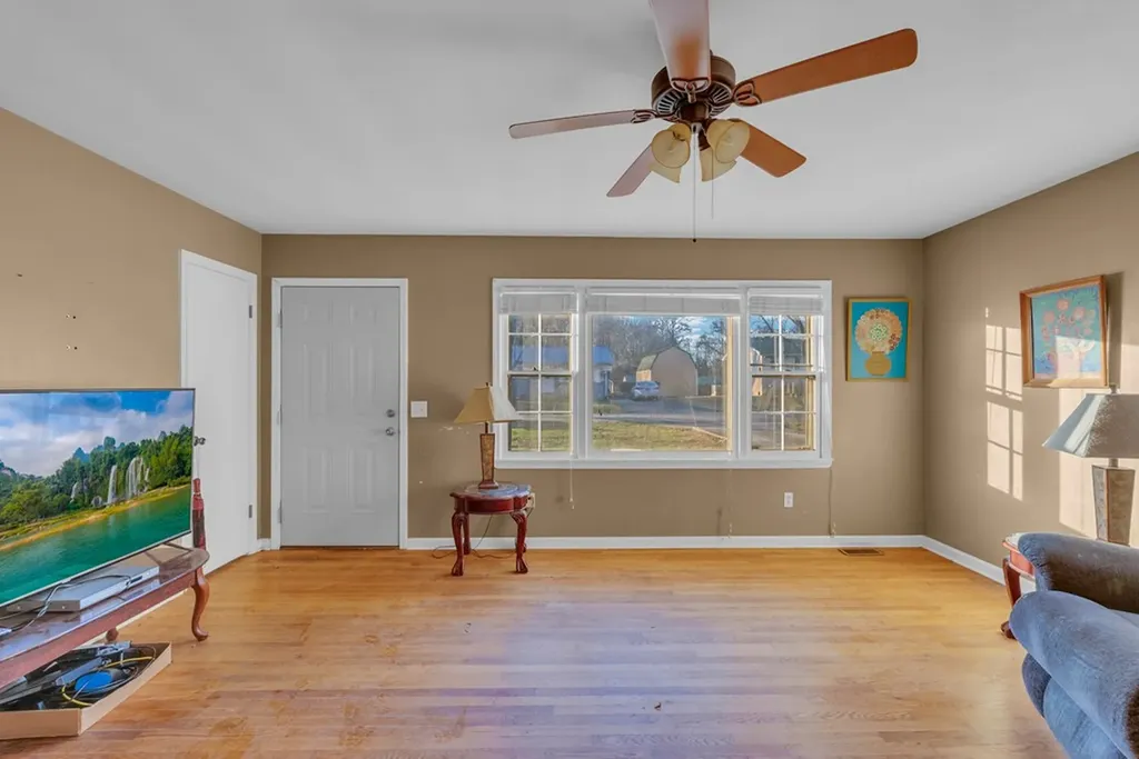 234 Virginia Avenue Sparta TN 38583