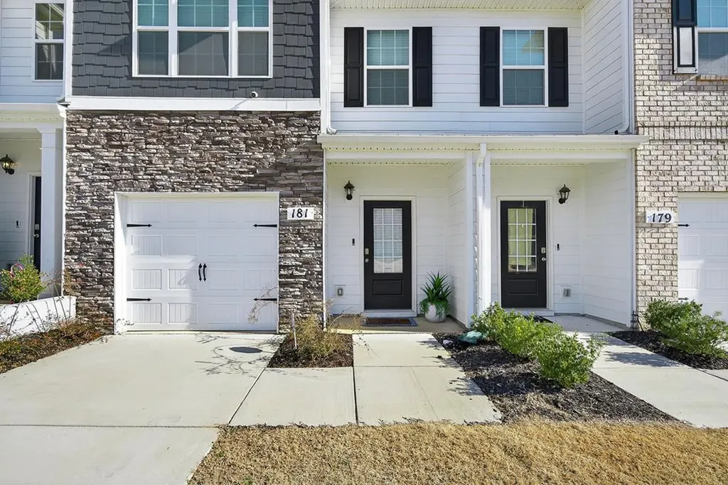 181 Dale Mires Baxter TN 38544