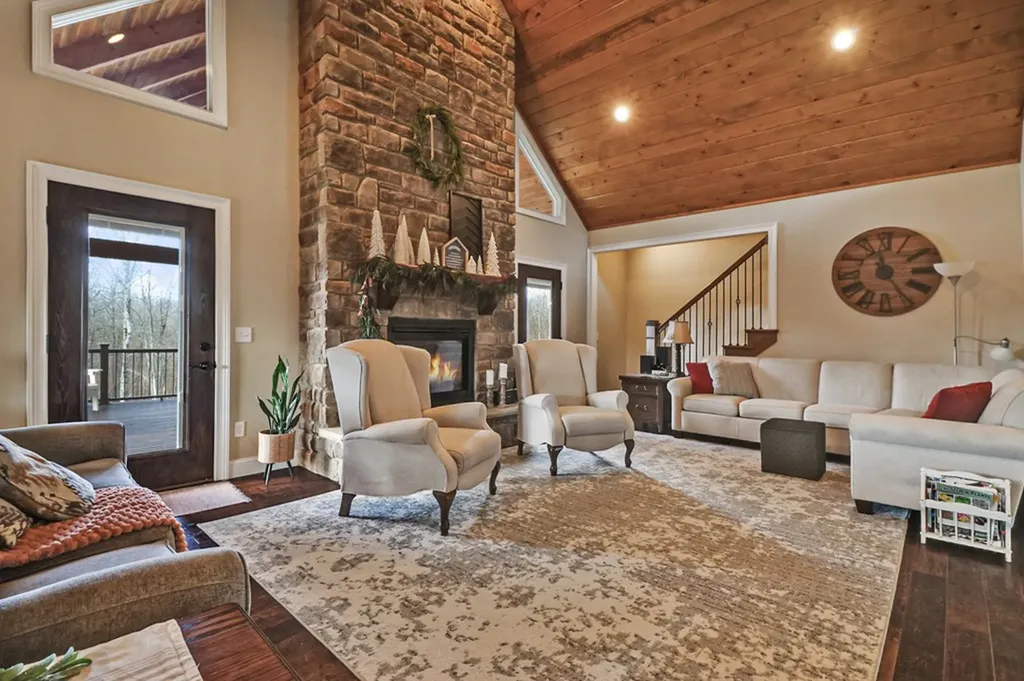 370 Randolph Road Crossville TN 38555