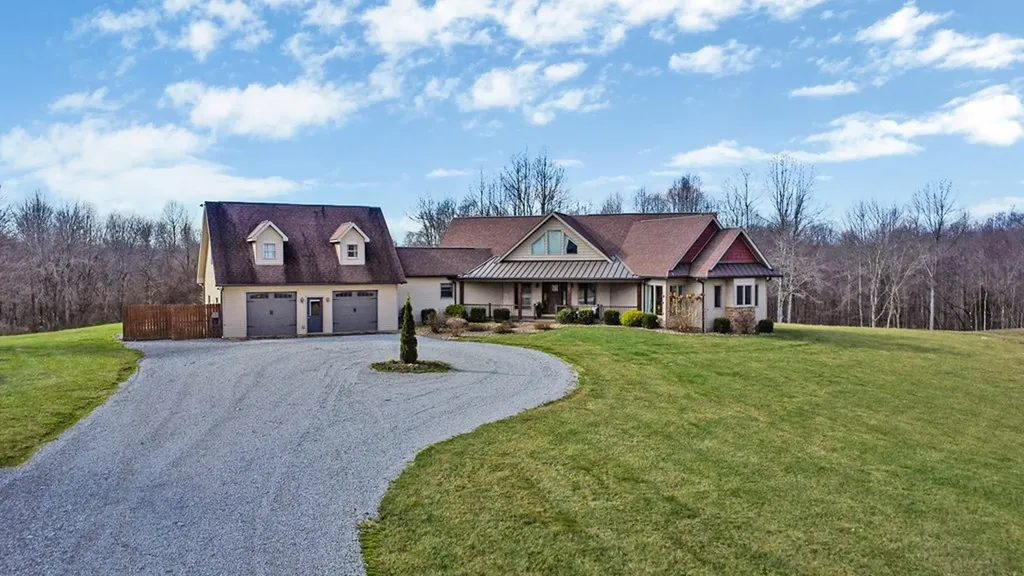 370 Randolph Road Crossville TN 38555