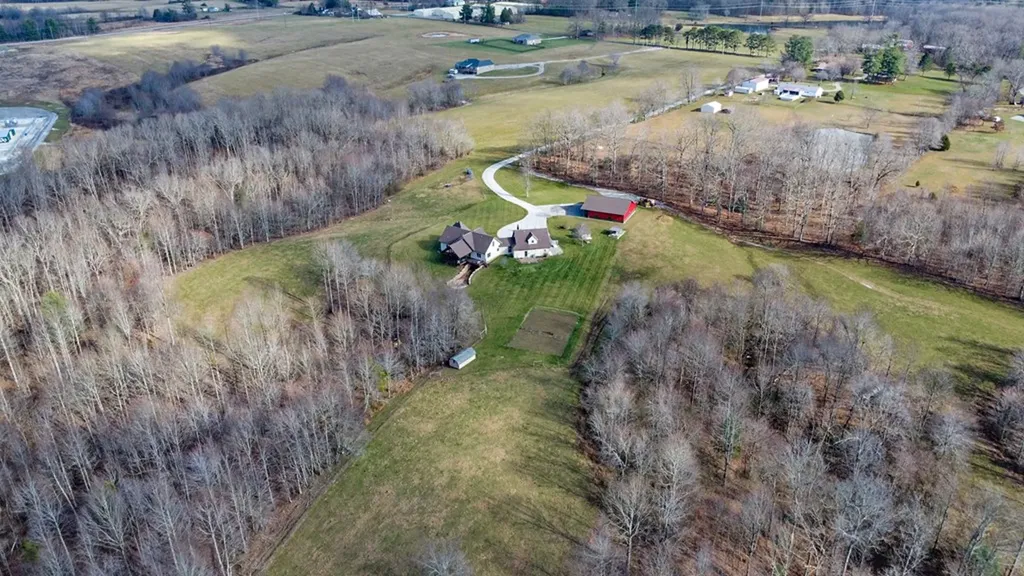 370 Randolph Road Crossville TN 38555