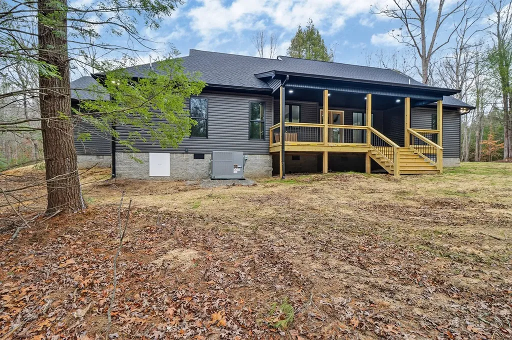 1440 Model Farm Road Jamestown TN 38556