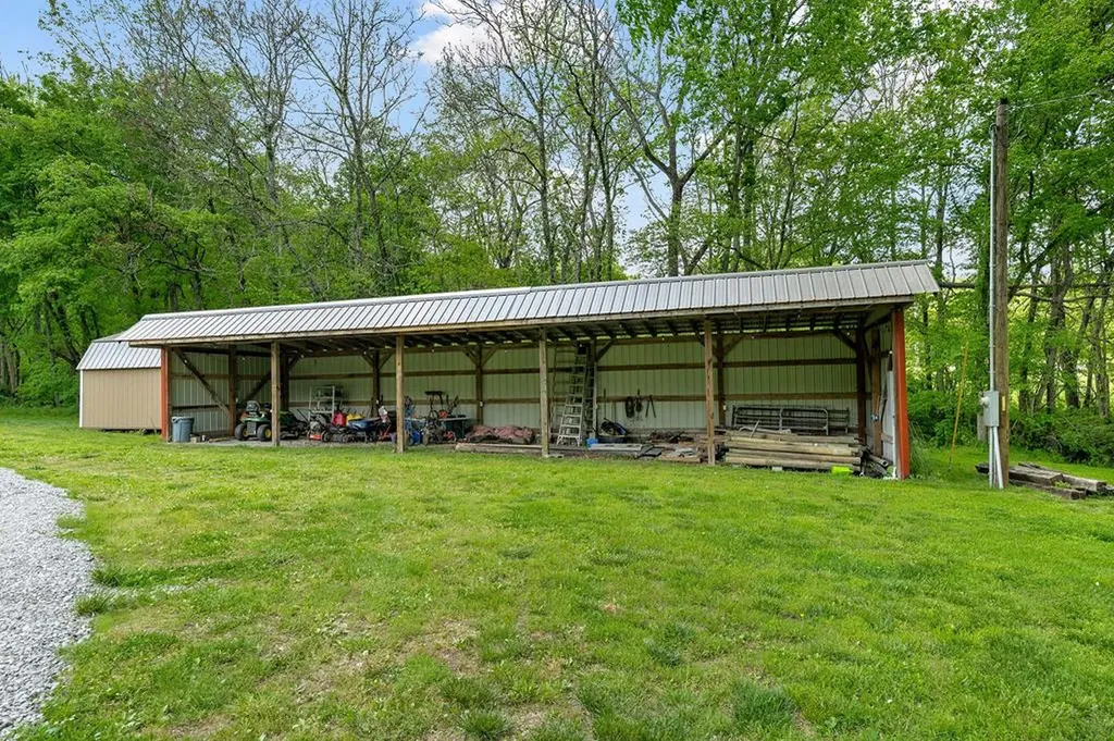 14436 Indian Springs Road Buffalo Valley TN 38548