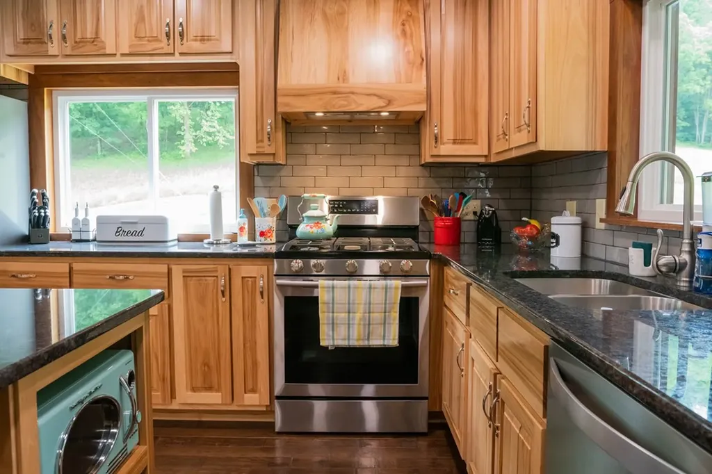 250 Woodard Hollow Lane Gainesboro TN 38562