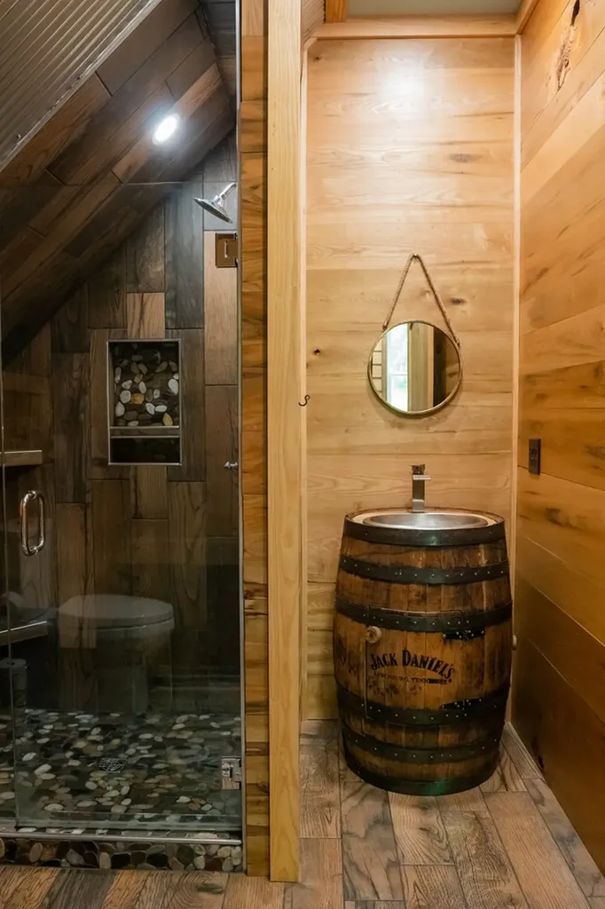 250 Woodard Hollow Lane Gainesboro TN 38562