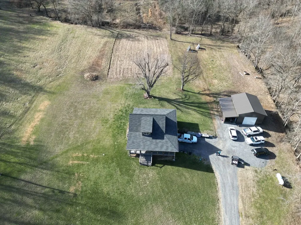 250 Woodard Hollow Lane Gainesboro TN 38562