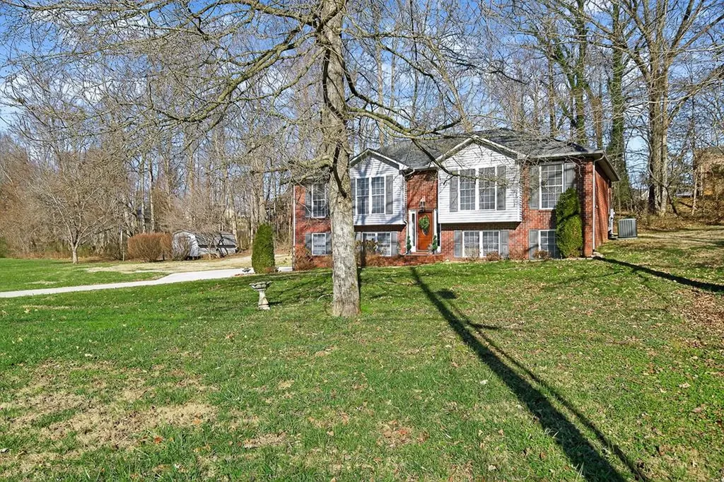 1920 Bay View Drive Cookeville TN 38506