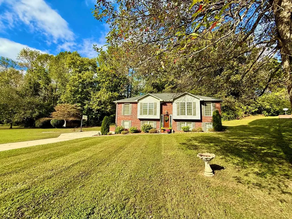 1920 Bay View Drive Cookeville TN 38506