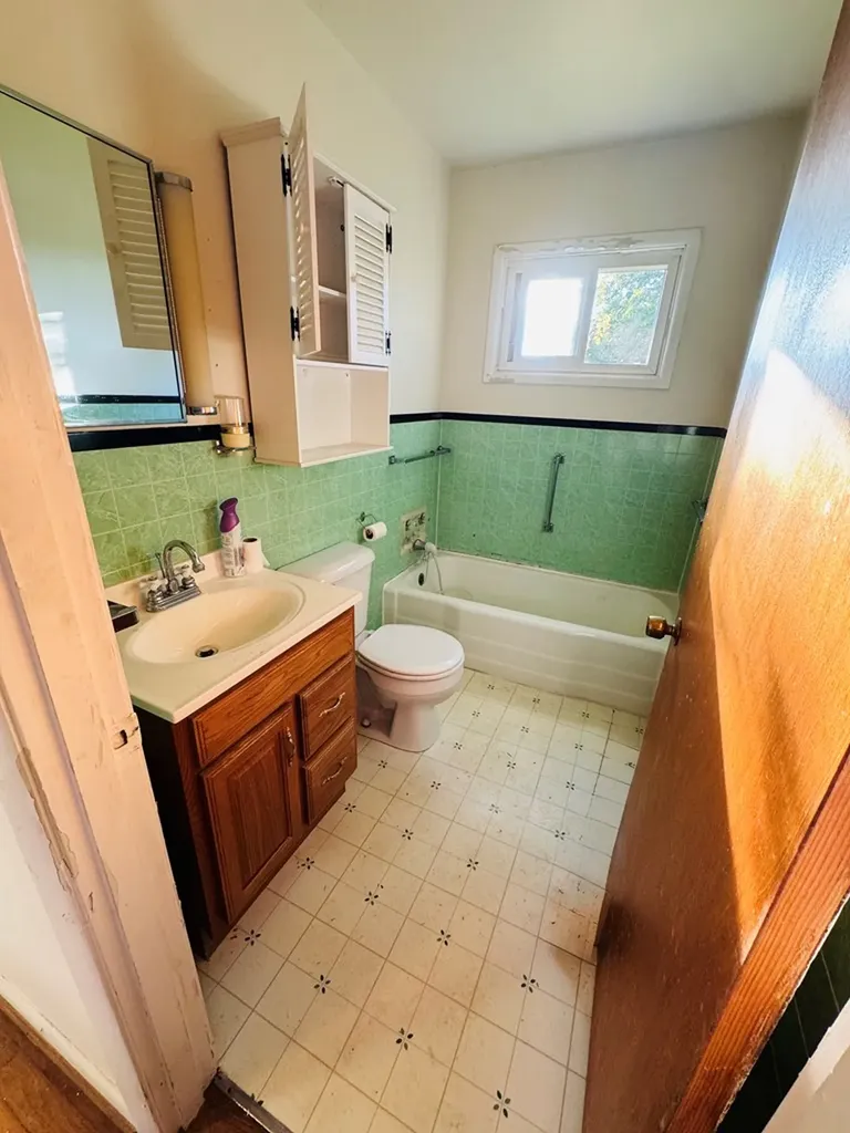 410 High Street Livingston TN 38570