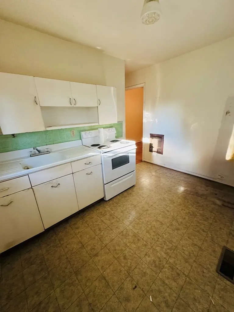 410 High Street Livingston TN 38570