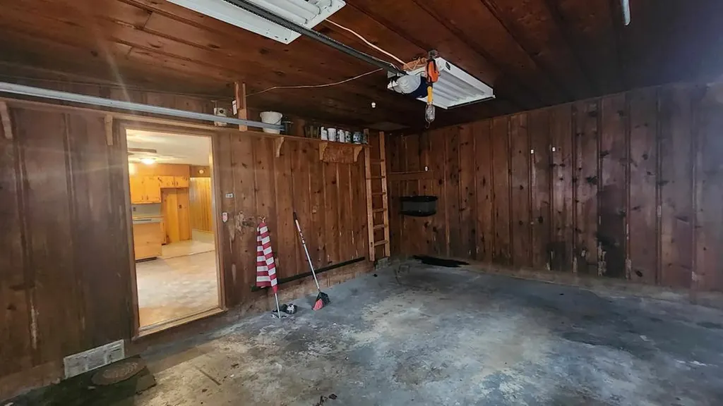 1860 Moodyville Road Byrdstown TN 38549