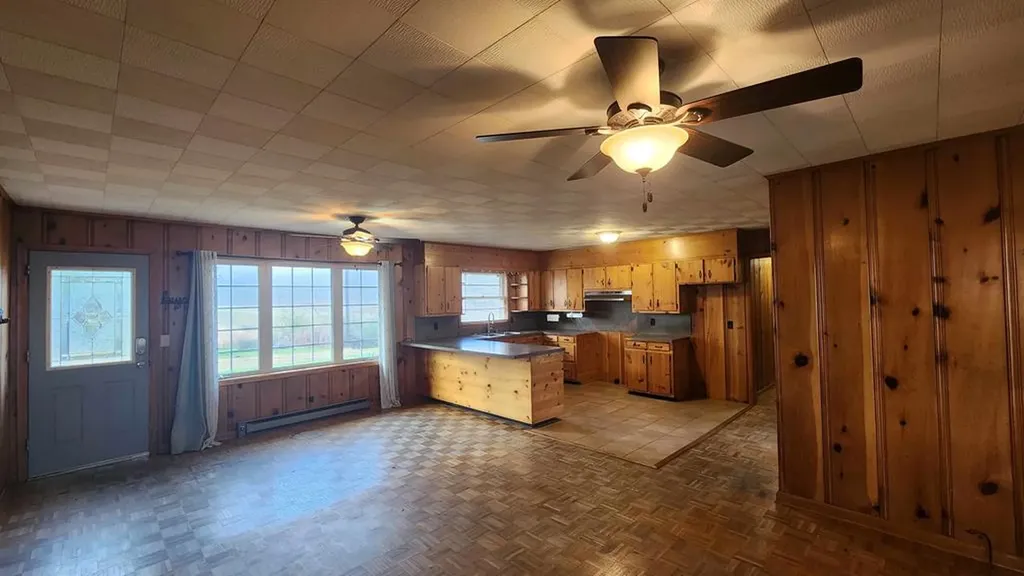 1860 Moodyville Road Byrdstown TN 38549