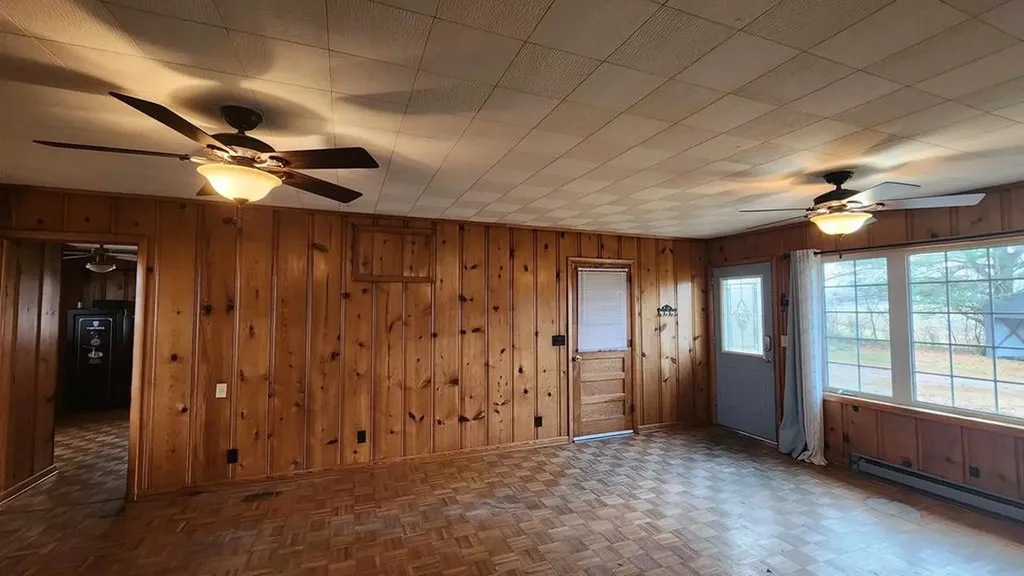 1860 Moodyville Road Byrdstown TN 38549